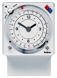 SUL 289 h - Analogue time switch with daily or weekly program (switching disc can be turned)