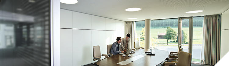 Clock thermostats