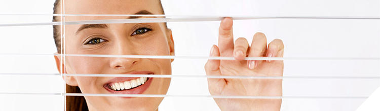 Up and down on schedule: The new digital Theben theRolla time switches for blinds and shutters